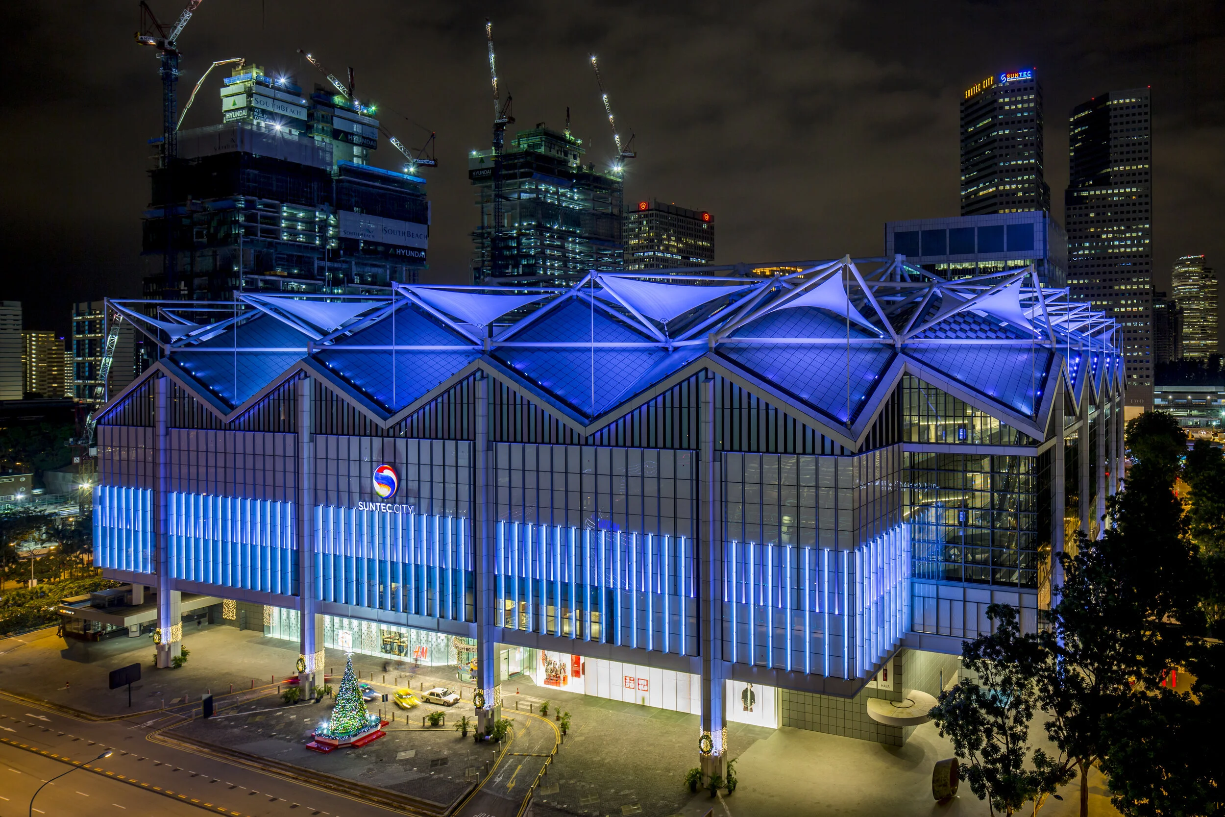 Suntec Singapore Exterior